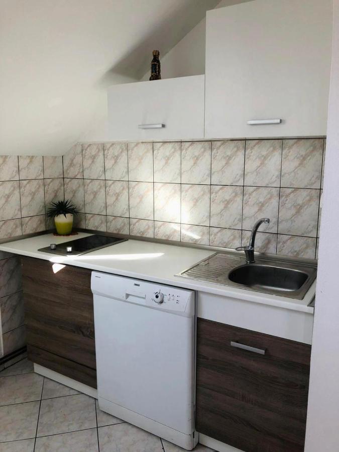 Guest House Family Dukic Rakovica Exterior photo